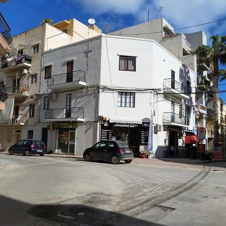 Centrally Located Bugibba Apartment - Seaside Comfort เซนต์พอลส์เบย์ ภายนอก รูปภาพ